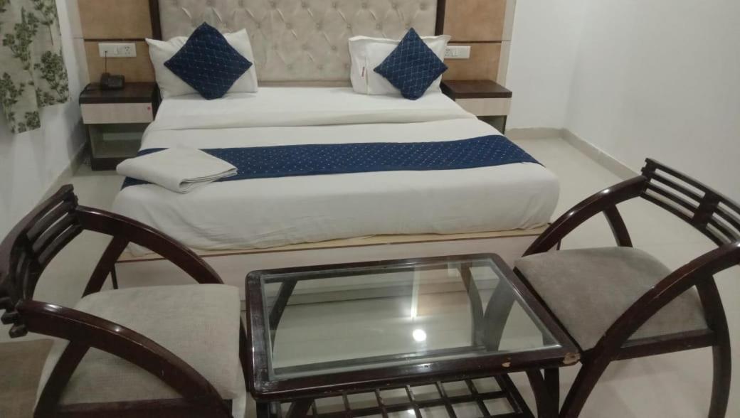 Hotel Plaza International Near Delhi Airport New Delhi Exterior photo